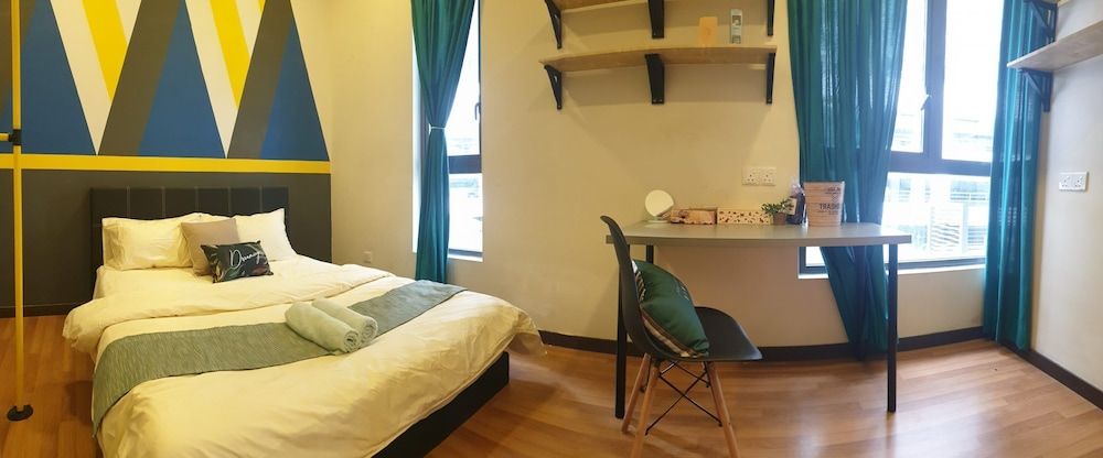 Industrial Suites | Type E2