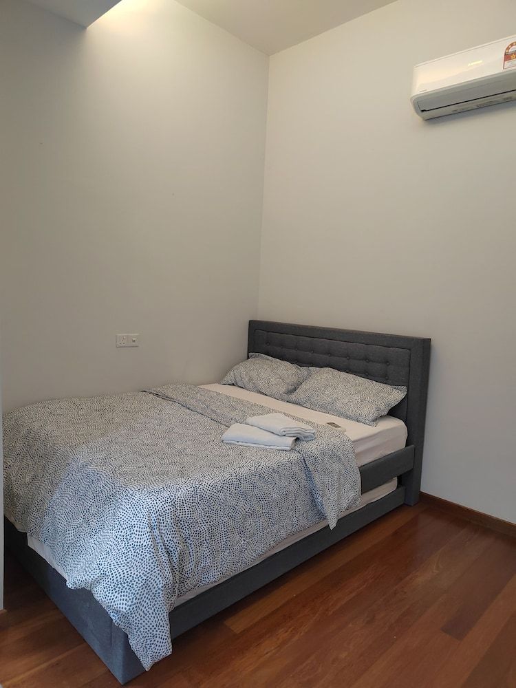 undefined Executive Azure Next to New World Hotel 5