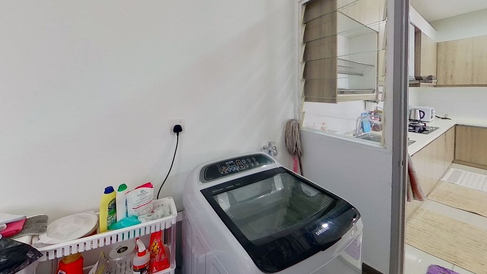 Alyssa Dwiputra Homestay Economy Condo 17