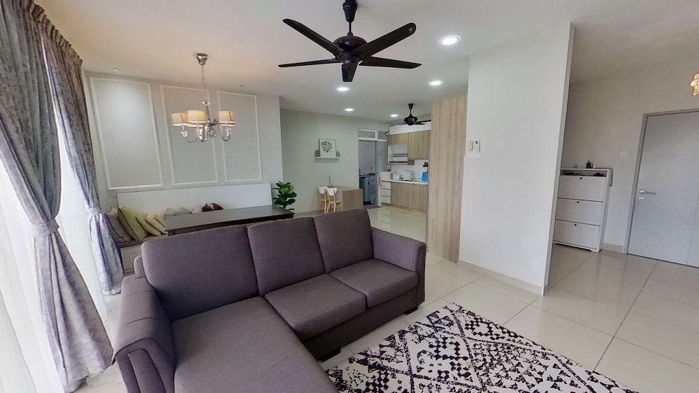 Alyssa Dwiputra Homestay Economy Condo 23