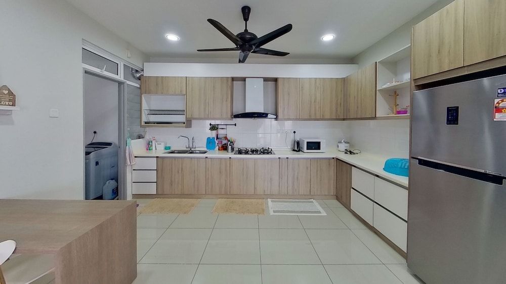 Alyssa Dwiputra Homestay Economy Condo 19