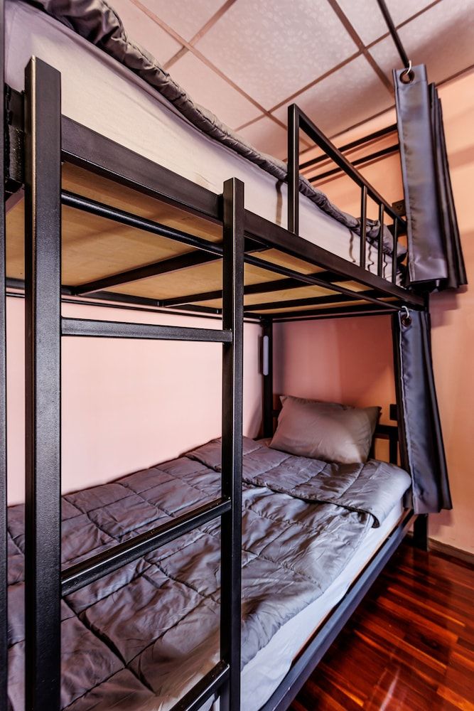 Basic Shared Female Dormitory