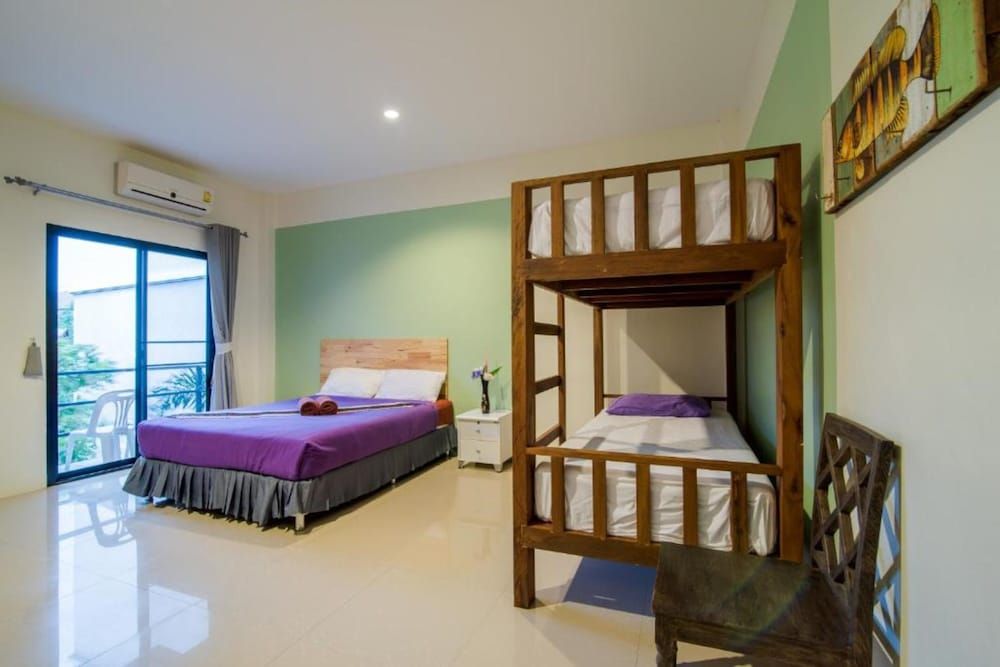 Samsha Guesthouse Family Room 3