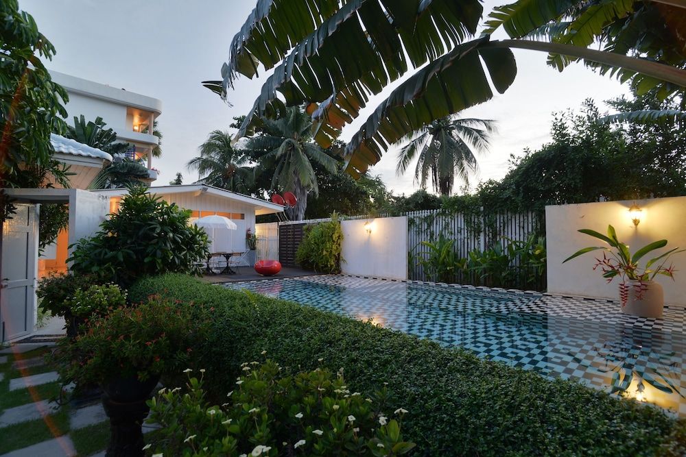 undefined The Hen Hua Hin Private Beach Villa 4