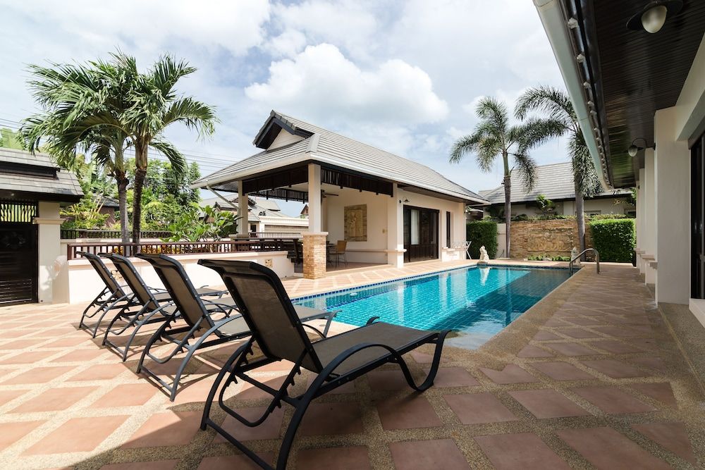 undefined 4 Bedroom Private Bali Style Villa HH1 8