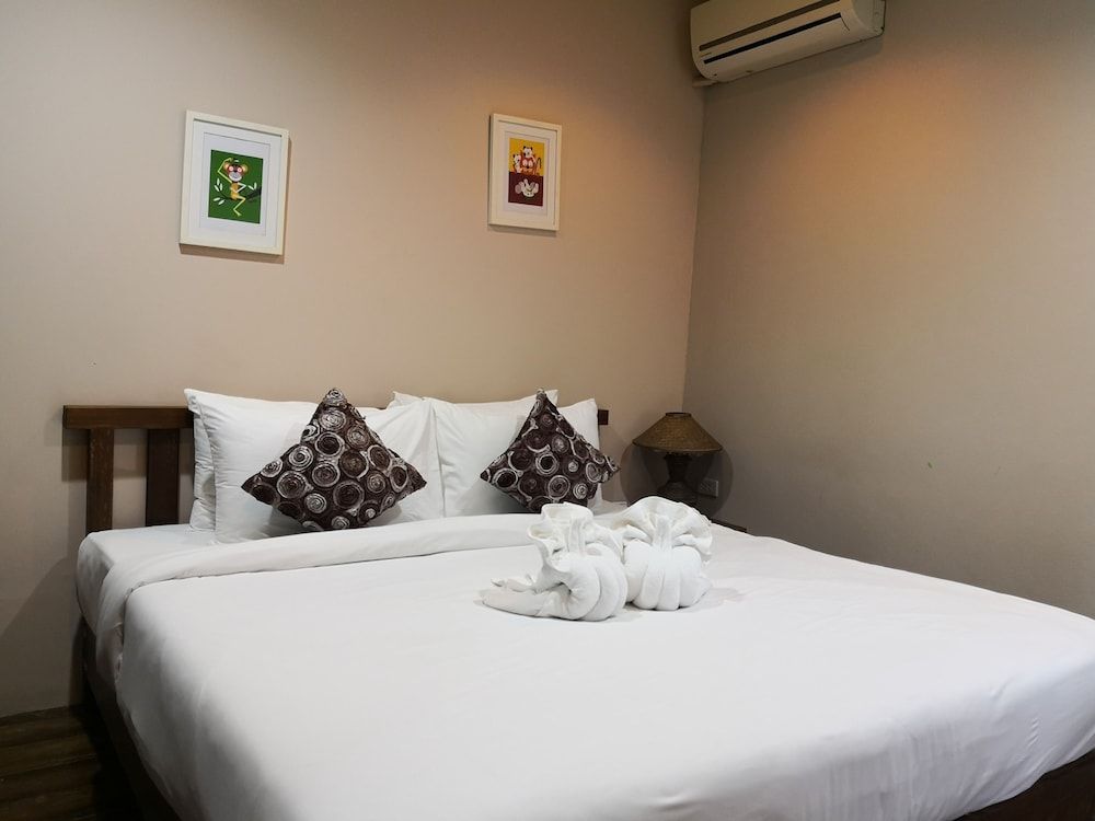 Reera Resort Cottage with Garden View 5