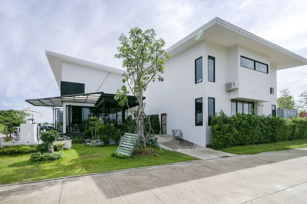 undefined CAPITAL O1009 Leleaf Valley Pool Villa Resort Hua Hin 6