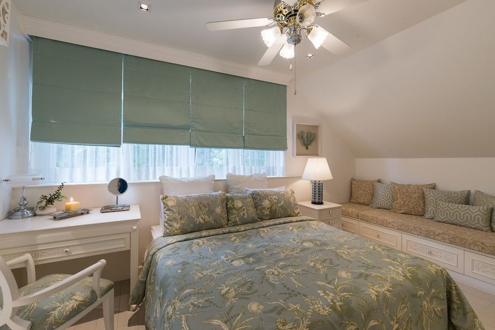 Hua Hin Beach Villa by Passionata Luxury Villa, 4 Bedrooms 6