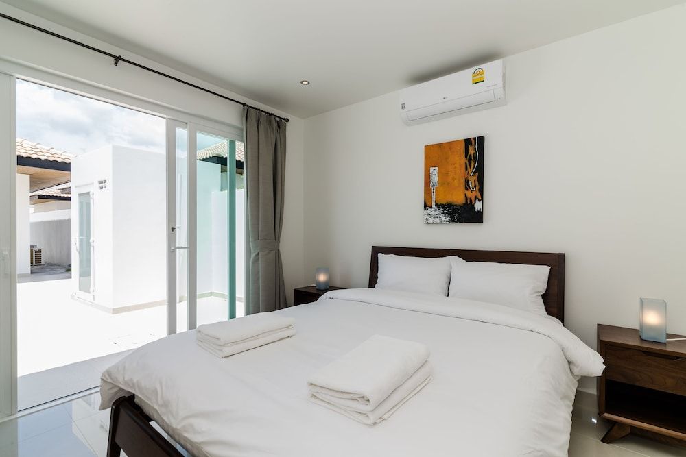 Orchid Paradise Homes OPV325 Superior Villa, 4 Bedrooms, Non Smoking, Kitchen 4