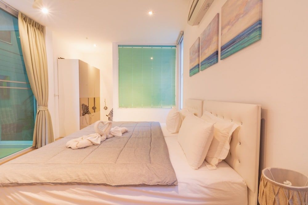 Luxury 3 Bedroom Villa, Sea View (PM-A5) Family Villa 11