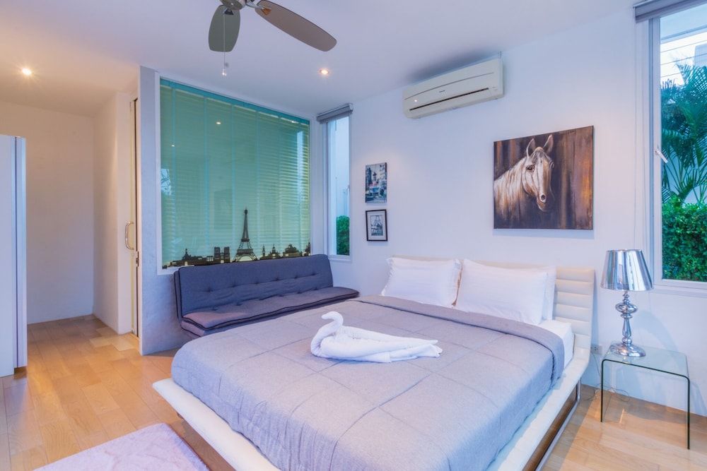 Luxury 3 Bedroom Villa, Sea View (PM-A5) Family Villa