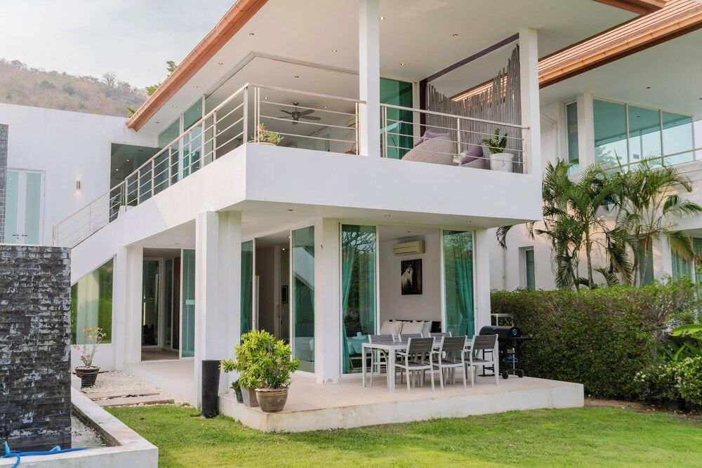 undefined Luxury 3 Bedroom Villa, Sea View (PM-A5) 4