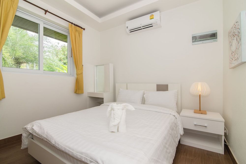 Orchid Paradise Homes OPV205 Superior Villa, 3 Bedrooms, Non Smoking, Kitchen