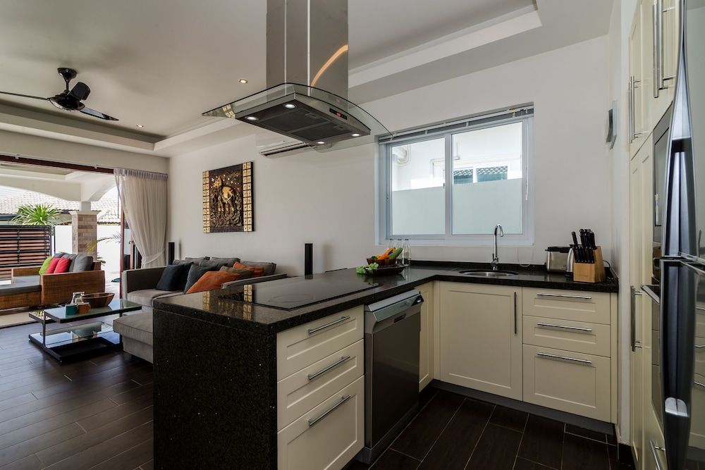 Orchid Paradise Homes OPV209 Superior Villa, 3 Bedrooms, Non Smoking, Kitchen 5