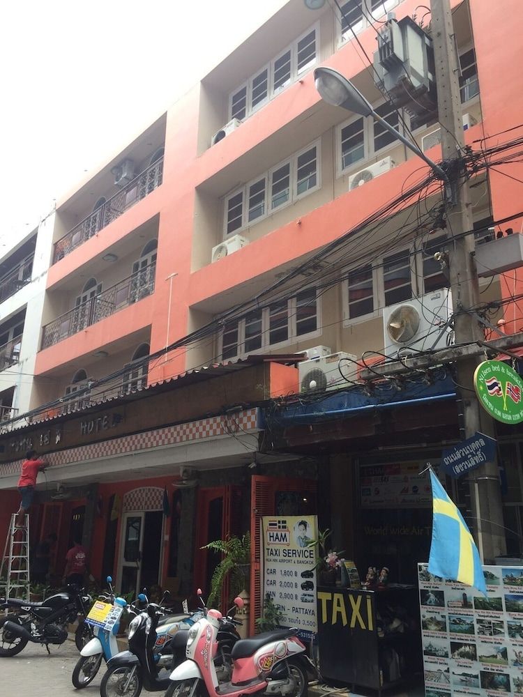 undefined OYO 897 Ansu Hotel 4