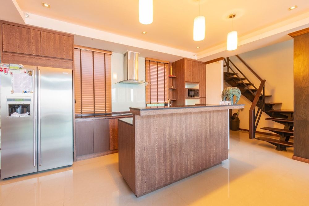 Beach Front 4 Bedroom Pool Villa RV Villa, 4 Bedrooms 9