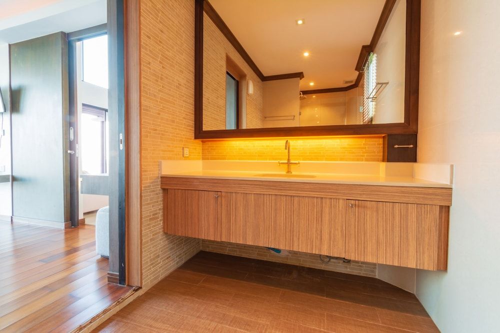 Beach Front 4 Bedroom Pool Villa RV Villa, 4 Bedrooms 19