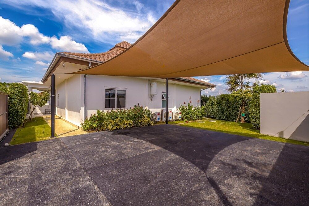 undefined Modern 3 Bedroom Pool Villa MP67 4