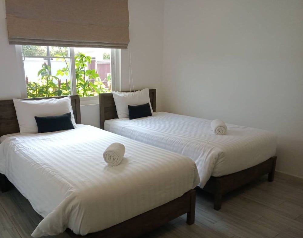 Modern 3 Bedroom Pool Villa MP67 Family Villa 11