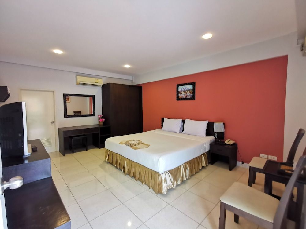 undefined Baan Rabiang Dao 6