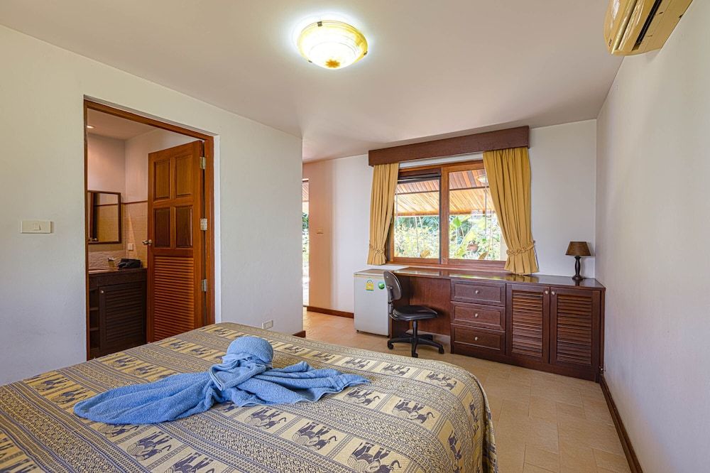 undefined Bali Style Mansion in Great Location WL2 4