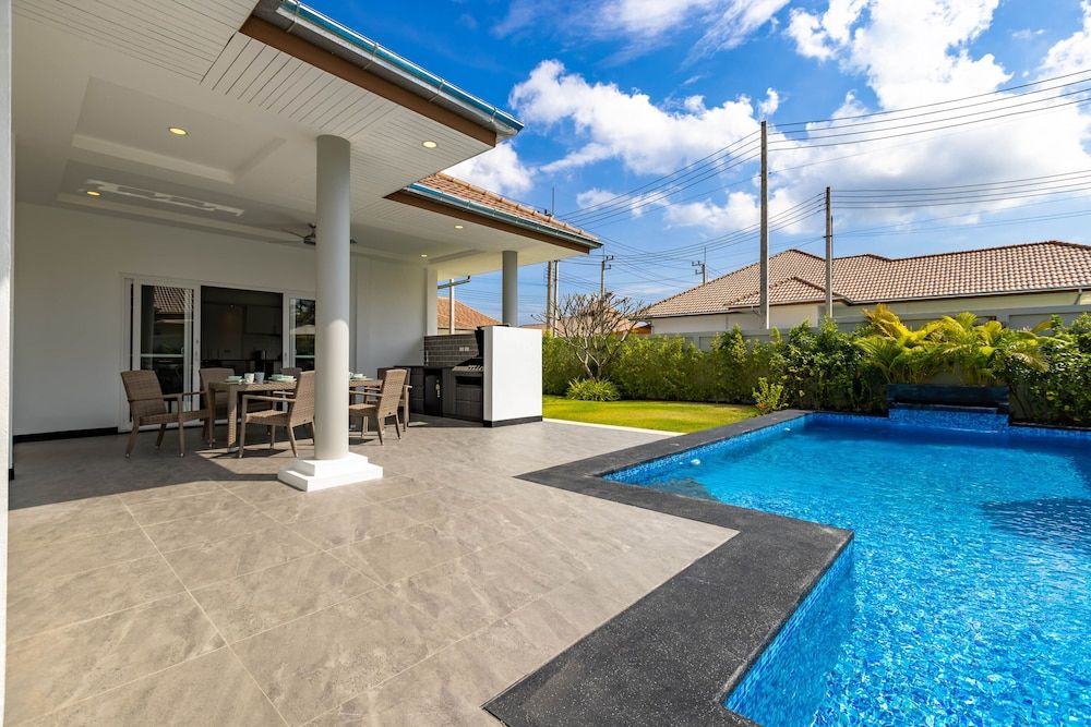 undefined Modern 3 Bedroom Pool Villa MS24 9