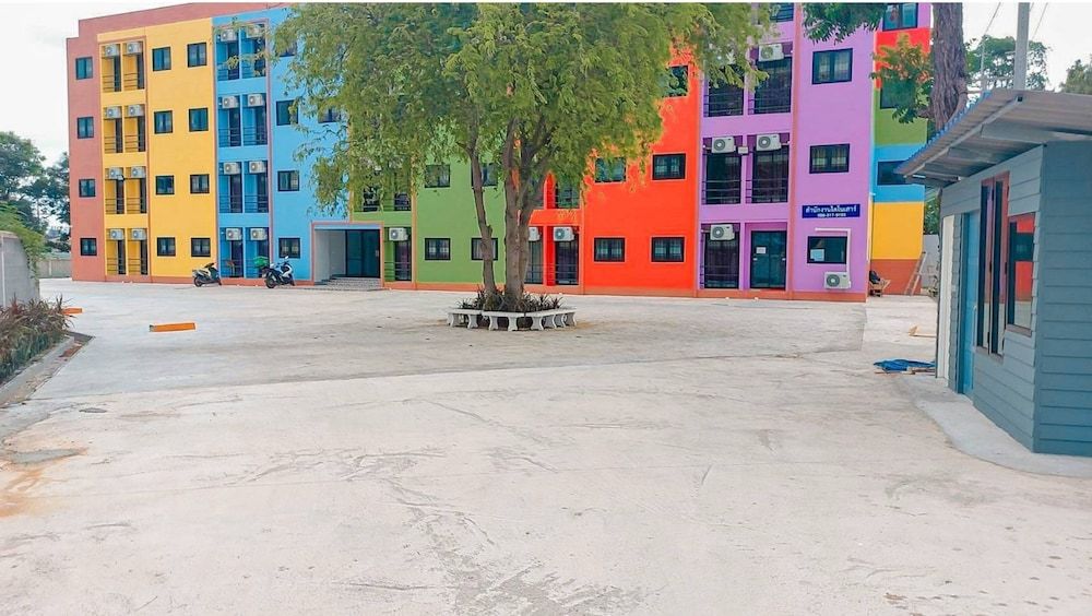 undefined Dinosaur Apartment 4