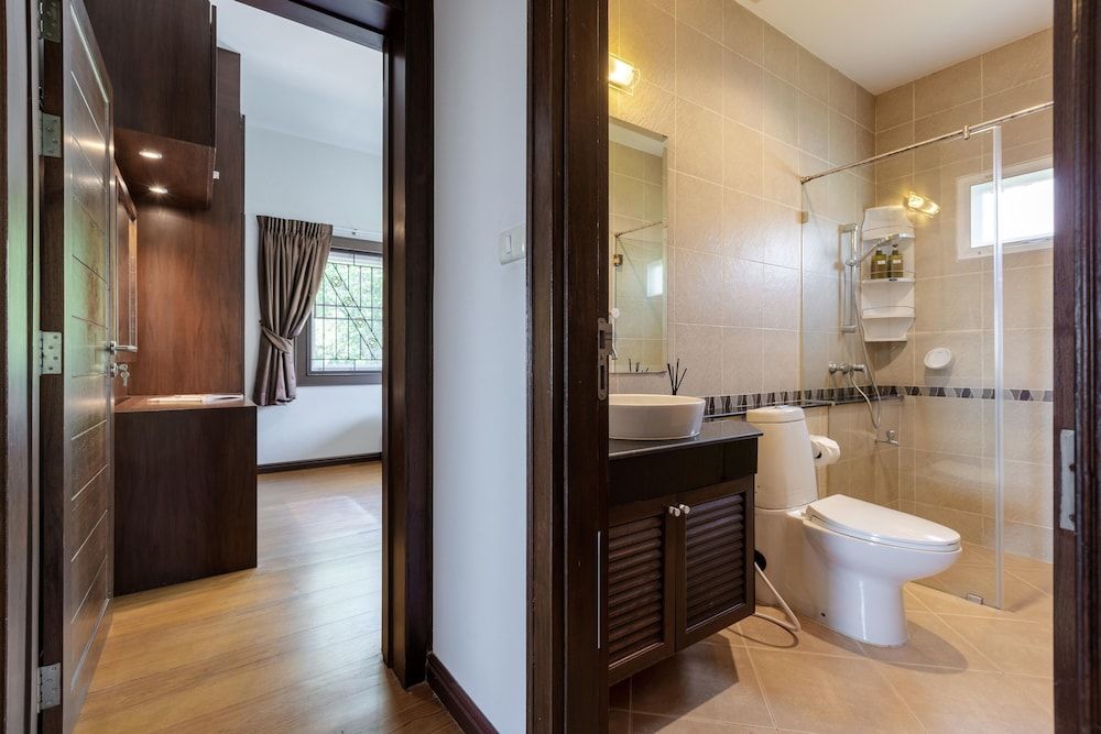 5 Bedroom Pool Villa Close To Town H5 Family Villa 24