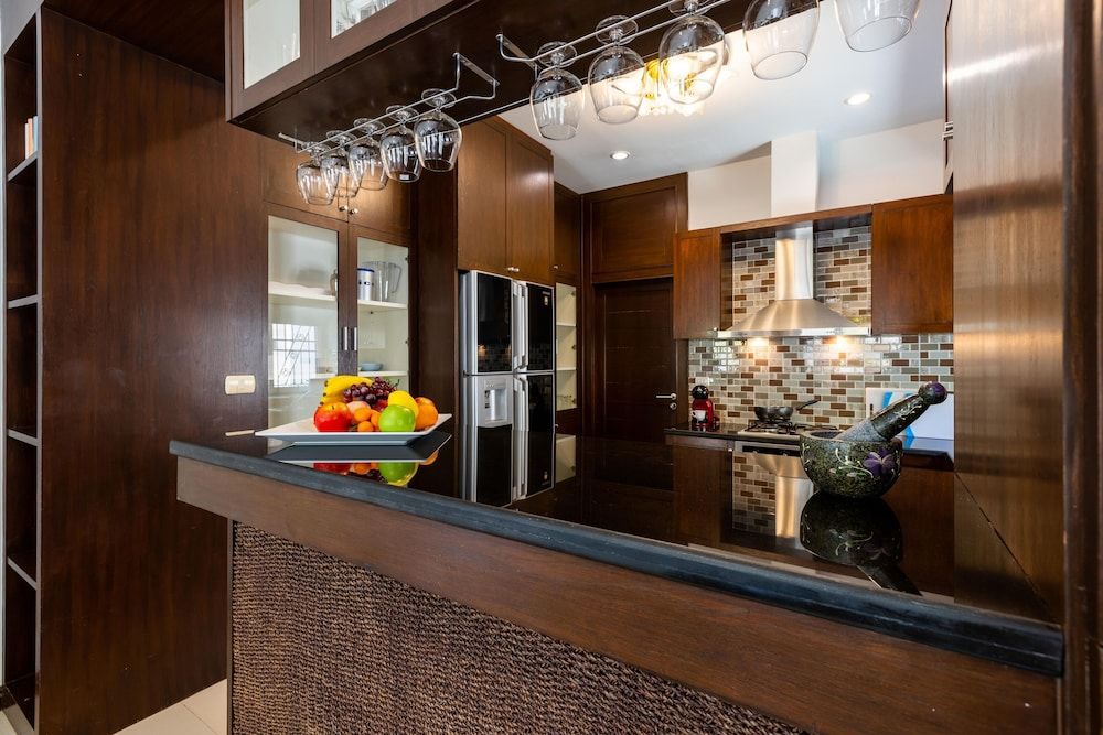 undefined 5 Bedroom Pool Villa Close To Town H5 7