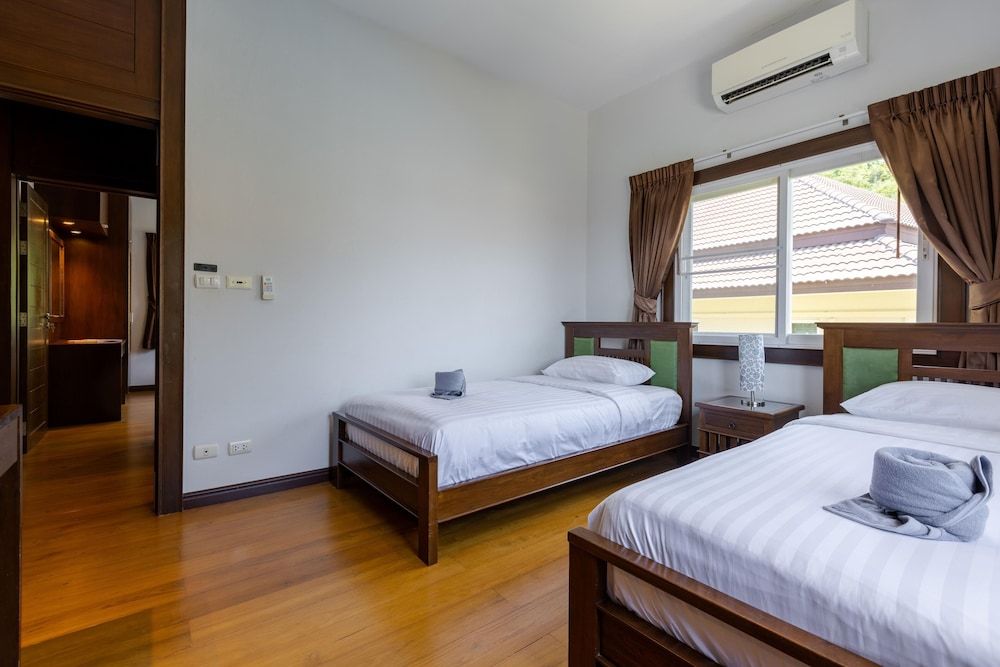 5 Bedroom Pool Villa Close To Town H5 Family Villa 12