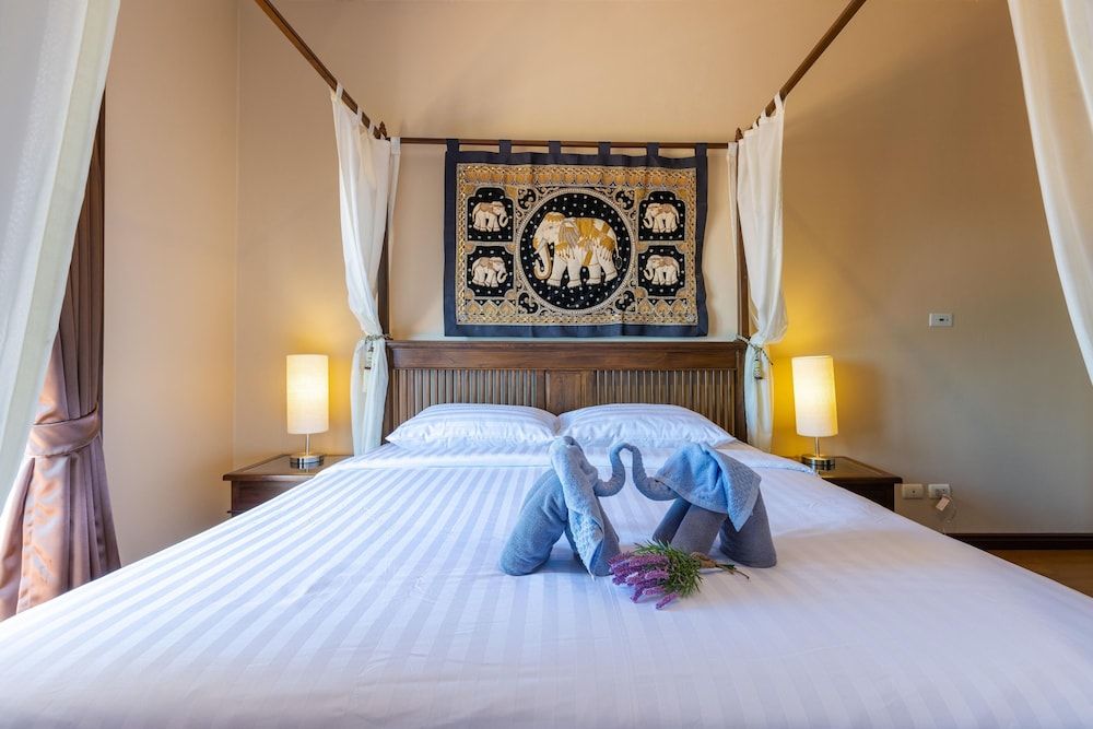 5 Bedroom Pool Villa Close To Town H5 Family Villa 2