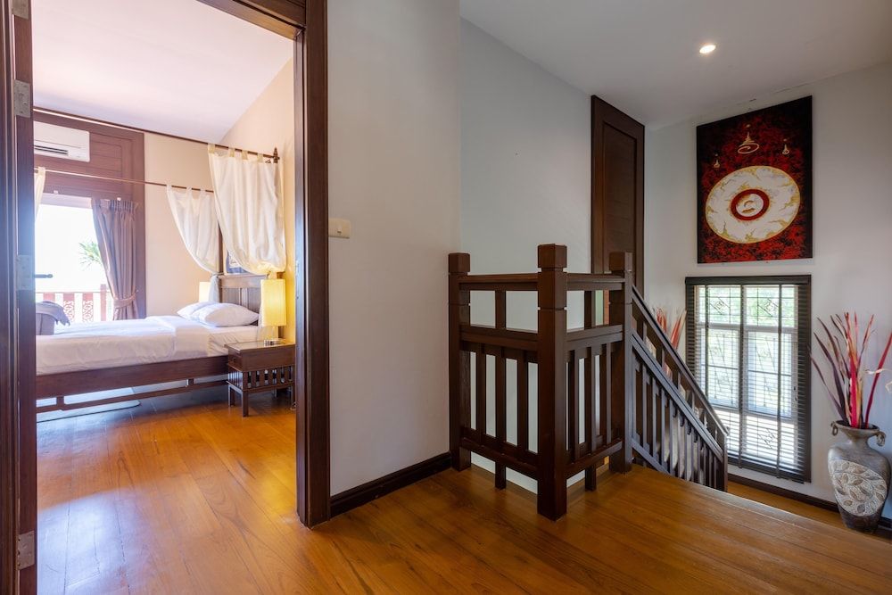 undefined 5 Bedroom Pool Villa Close To Town H5