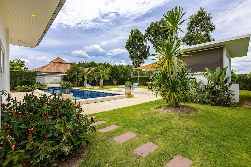 undefined Modern 3 Bedroom Pool Villa MP22 3