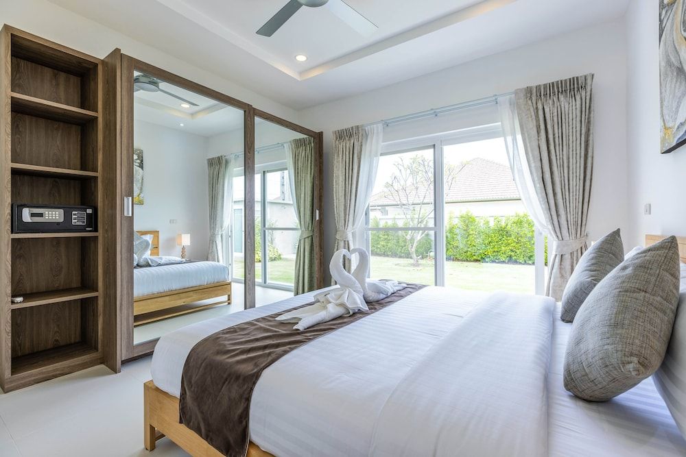 undefined Private 3 Bedroom Pool Villa MS22 10