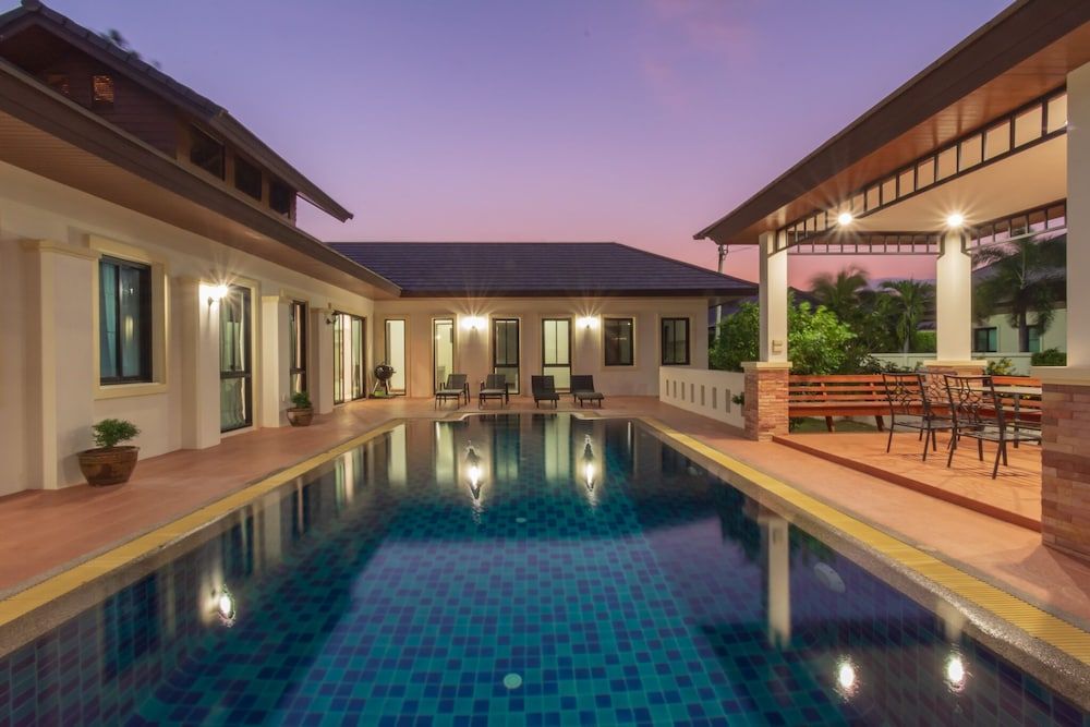 undefined Private 4 Bedroom Pool Villa NB6 6