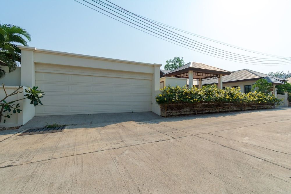 undefined Private 4 Bedroom Pool Villa NB6 4