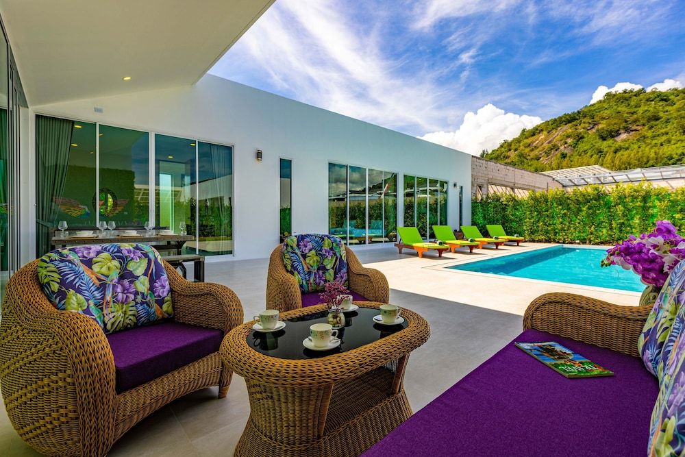 Modern Tropical 4 Bedroom Pool Villa KH-B5 Luxury Villa 59