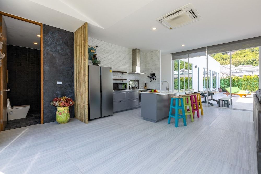 Modern Tropical 4 Bedroom Pool Villa KH-B5 Luxury Villa 45