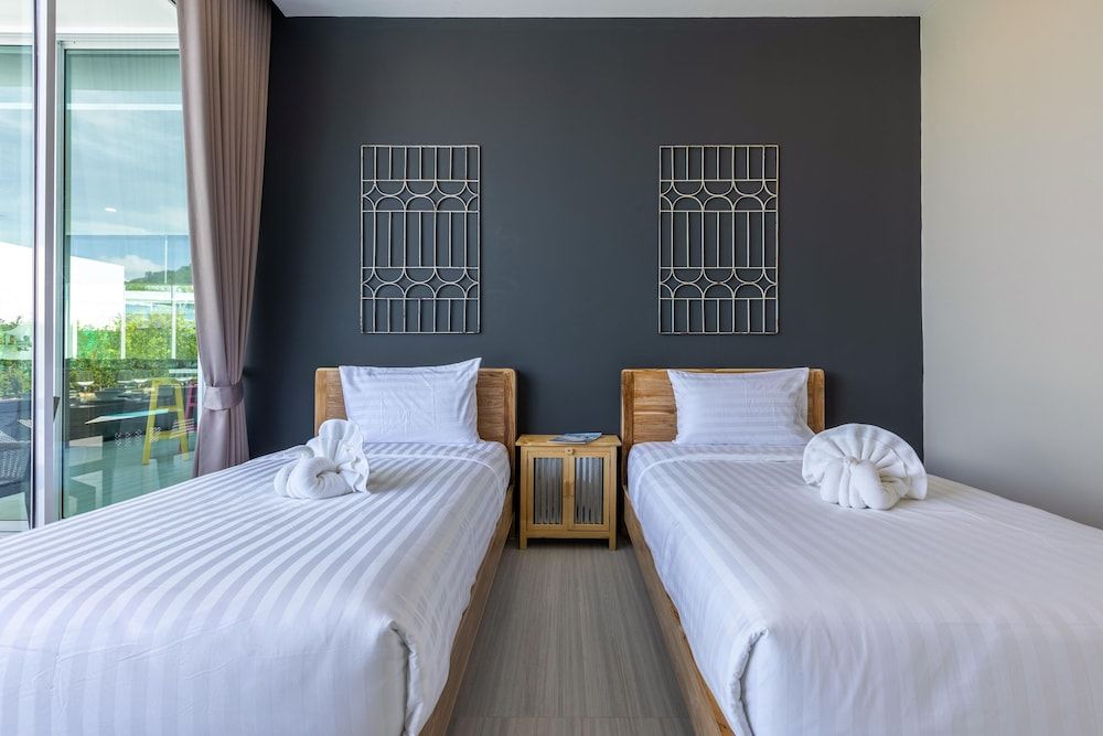 Modern Tropical 4 Bedroom Pool Villa KH-B5 Luxury Villa 12