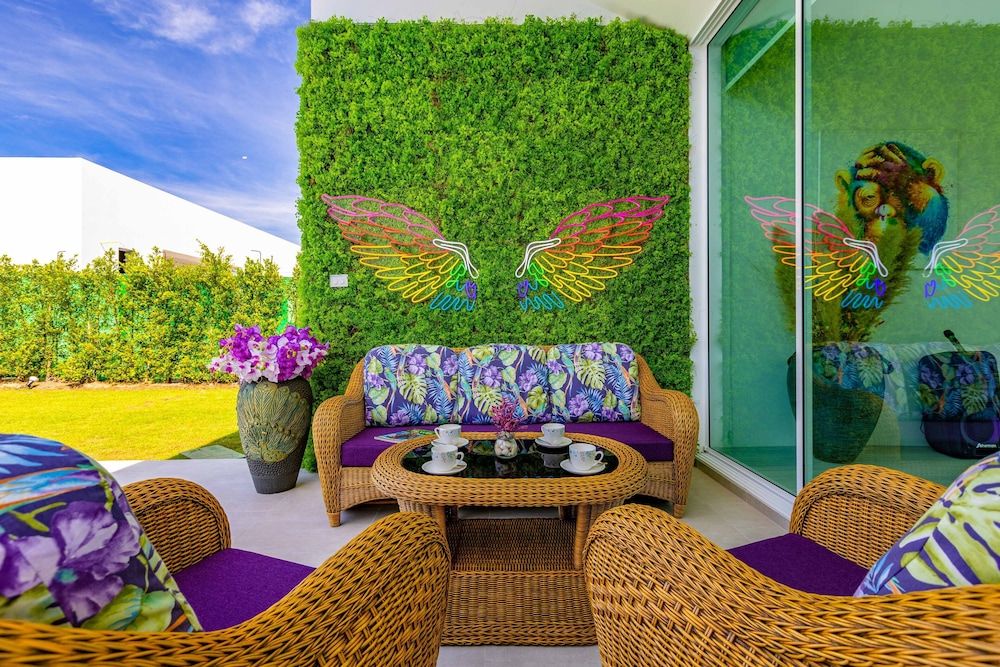 Modern Tropical 4 Bedroom Pool Villa KH-B5 Luxury Villa 62