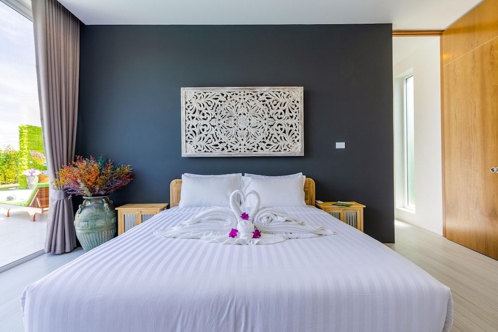 Modern Tropical 4 Bedroom Pool Villa KH-B5 Luxury Villa 31