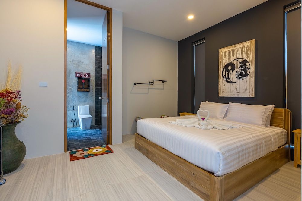 Modern Tropical 4 Bedroom Pool Villa KH-B5 Luxury Villa 4