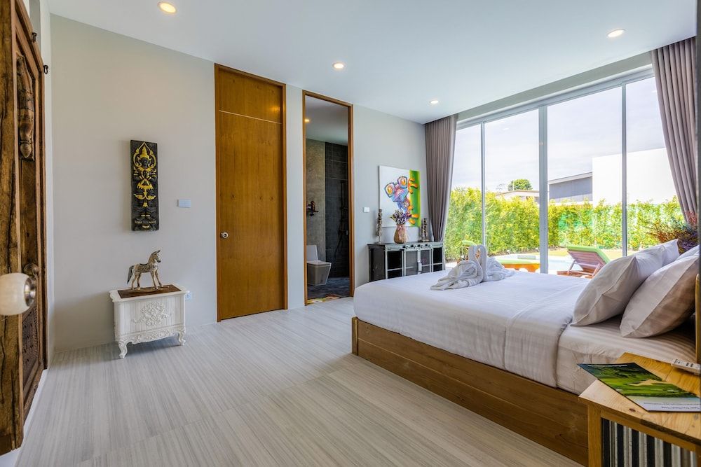 Modern Tropical 4 Bedroom Pool Villa KH-B5 Luxury Villa 25