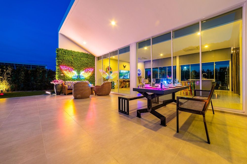 Modern Tropical 4 Bedroom Pool Villa KH-B5 Luxury Villa 74