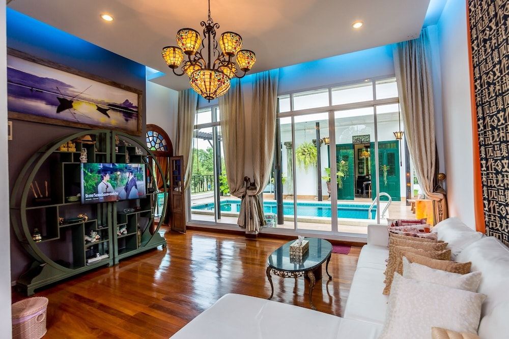 The secret villa in the heart of Hua Hin Family Villa 17