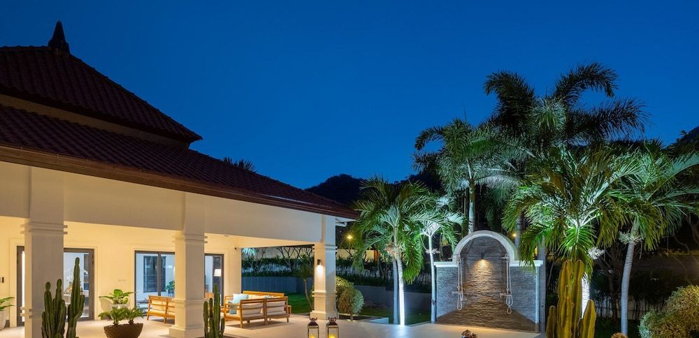 undefined Luxury 5 Bedroom Pool Villa B11B 9