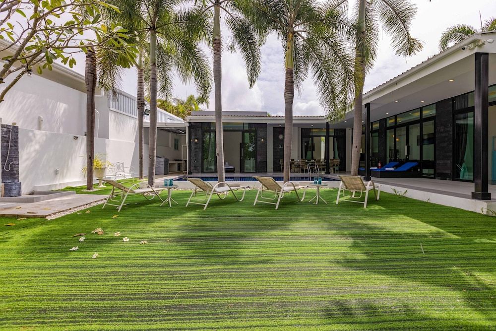 undefined 3 Bedroom Pool Villa BL2 8