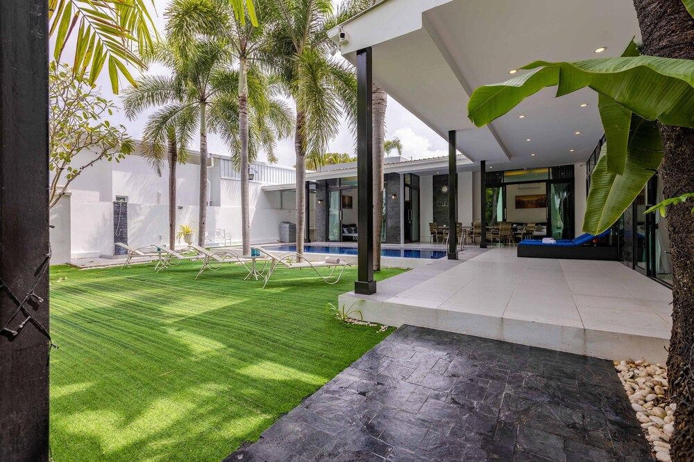 undefined 3 Bedroom Pool Villa BL2 3