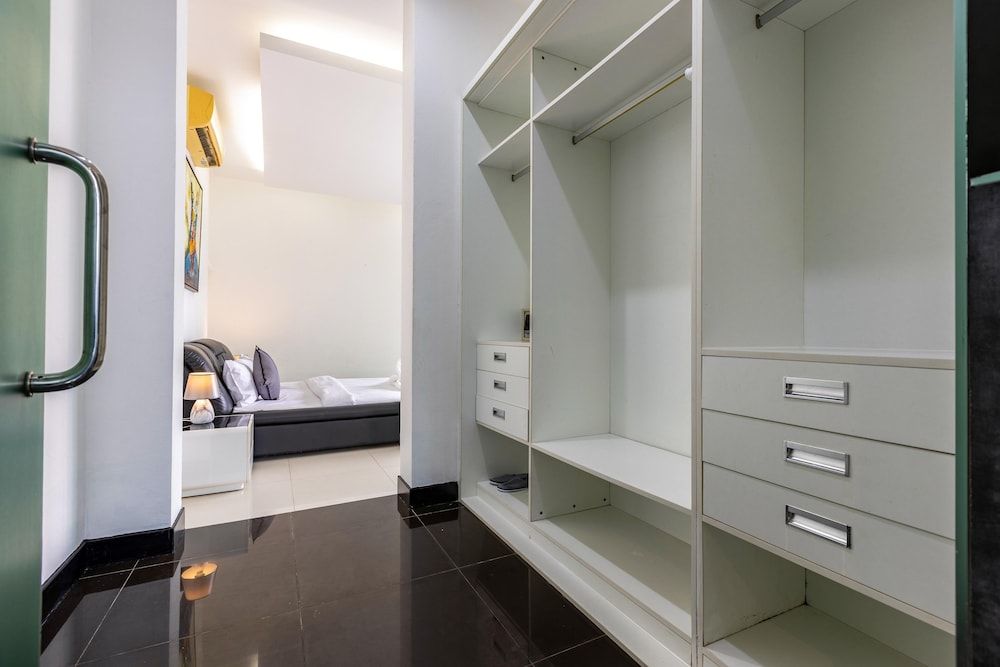 4 Bedroom Modern Pool Villa BL10 Villa 33