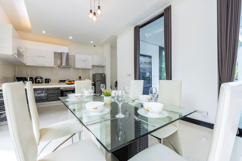 undefined 4 Bedroom Modern Pool Villa BL10 6